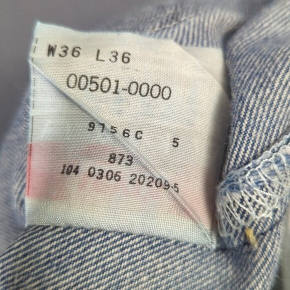 Levi's VTG Jeans Mens 36x36 Fits 32x32 Blue 501 XX Straight Leg Button Fly Denim - Picture 11 of 12
